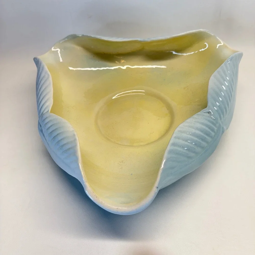 Royal Haeger Console Bowl Vintage Mid Century Scalloped Blue MCM Centerpiece